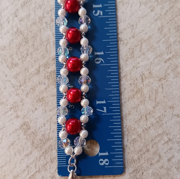 New, Pearl & Crystal Necklace, Red, white & clear beads, 18.5 inch silver clasp - Picture 4 of 4